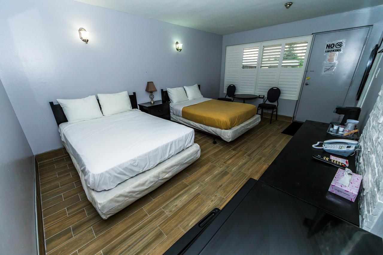 New Plaza Motel Toronto Luaran gambar